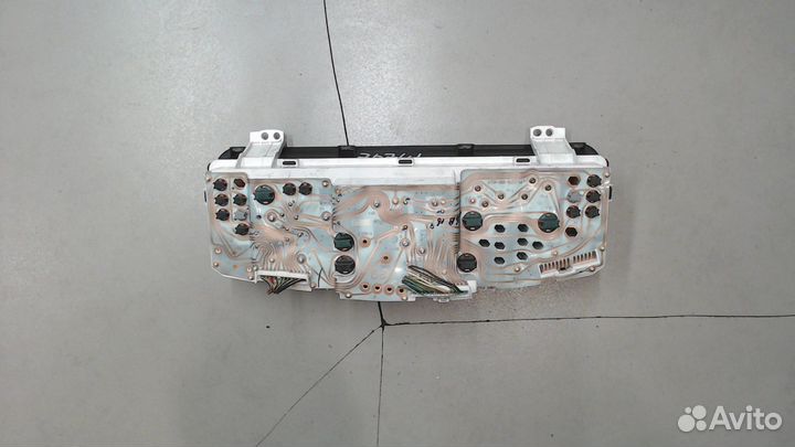 Щиток приборов Mazda Bongo Friendee, 1997