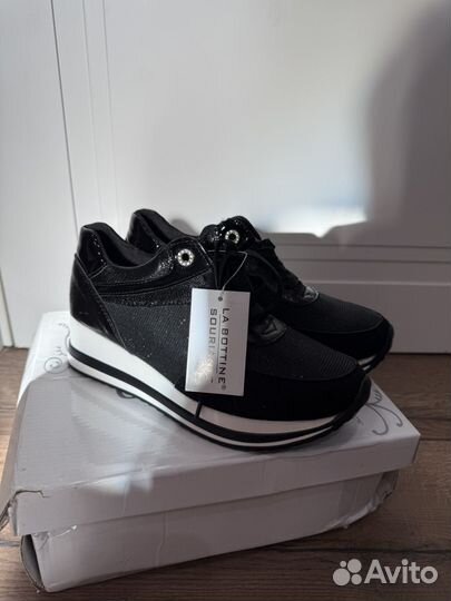 Кроссовки LA bottine новые 38 размер