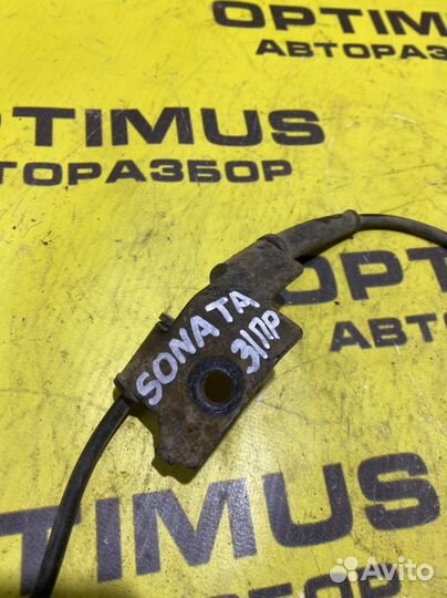 Задний правый датчик Hyundai Sonata