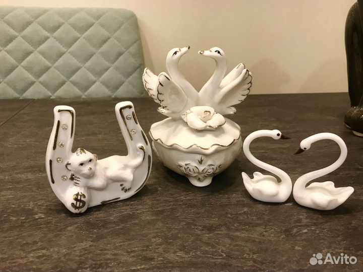 Статуэтка дельфины из оникса