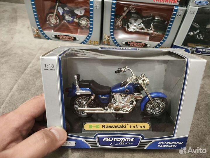 Мотоцикл 1:18