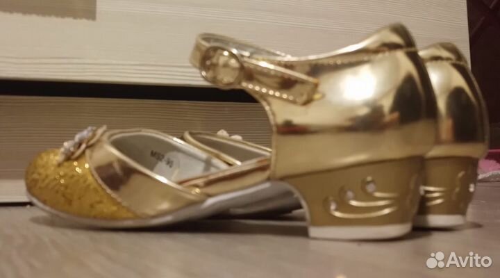 Туфли для девочки