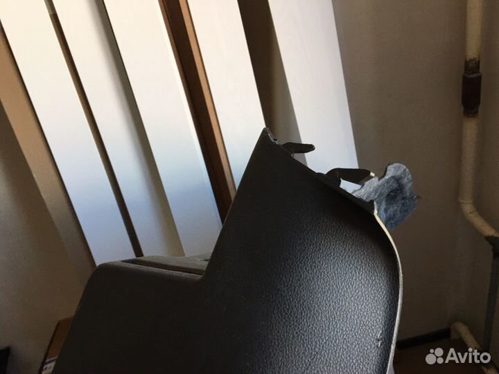 Обшивка багажника Skoda Octavia A7