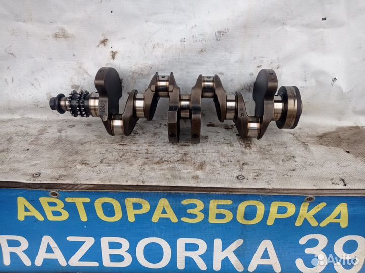 Коленвал Mercedes W210 2.2d 604.910