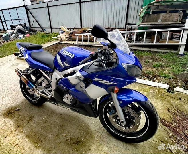 Yamaha r 6