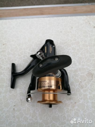 Катушка shimano Beitruner 4000 D