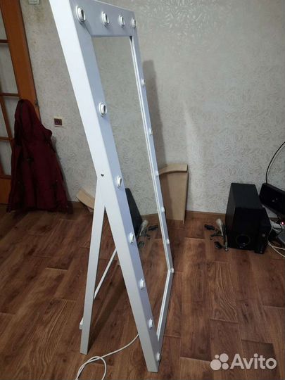 Гримерное зеркало