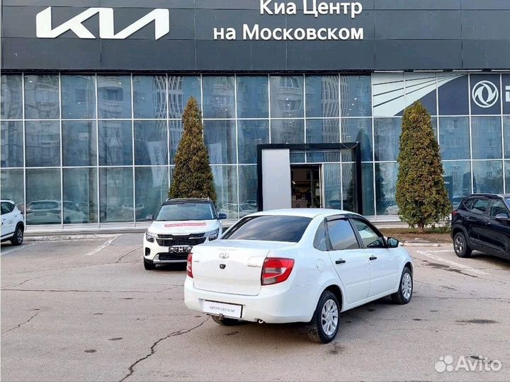 LADA Granta 1.6 МТ, 2017, 141 000 км
