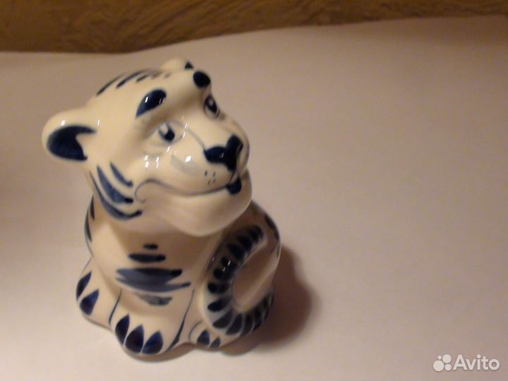 Фарфоровая статуэтка- тигр СССР