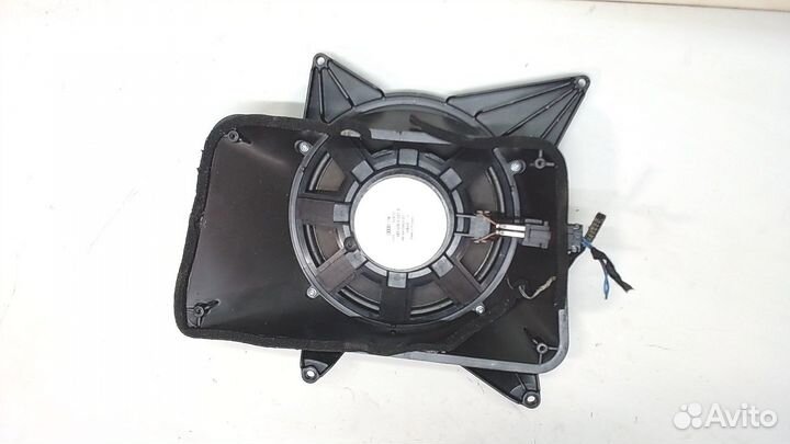 Сабвуфер Audi A8 (D3), 2007