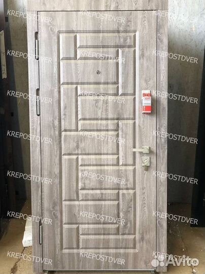 Дверь входная металлическая уличная