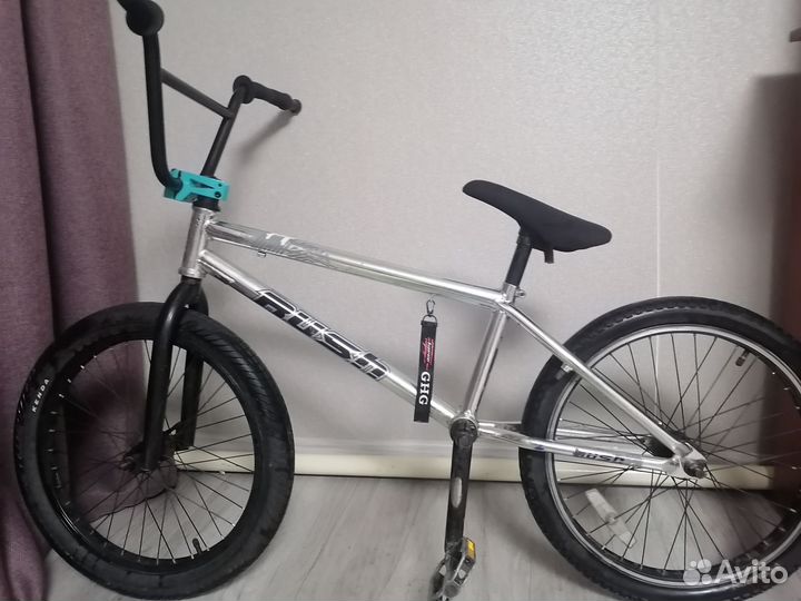 Трюковой велосипед bmx