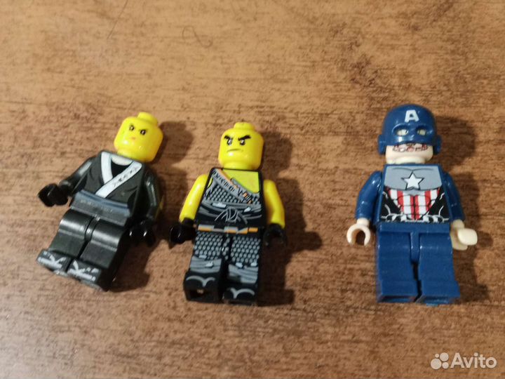 Минифигурки