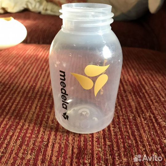 Молокоотсос Medela