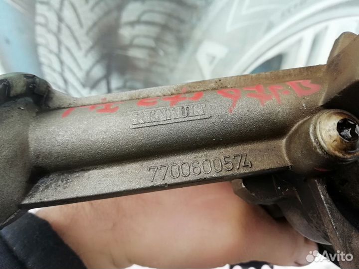 Масляный насос рено меган1 1996-1999 г. в