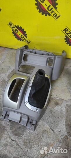 Консоль кулисы кпп Mitsubishi L200 4D56 2006—2014