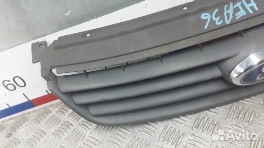Решетка радиатора ford C-MAX 1 (HEA36G101)