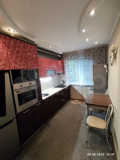 4-к. квартира, 60 м², 1/5 эт.