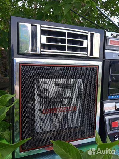 Музыкальный центр