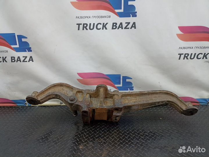 81436303203 Кронштейн пневморессоры левый