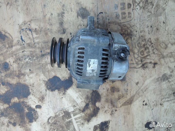 Генератор Toyota Hilux Surf 1989-1995 1KZ-TE