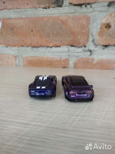 Hot wheels машинки