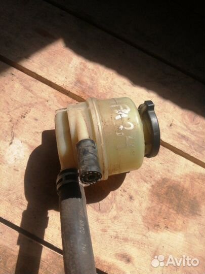 Бачок гидроусилителя Toyota Camry V40 2.4