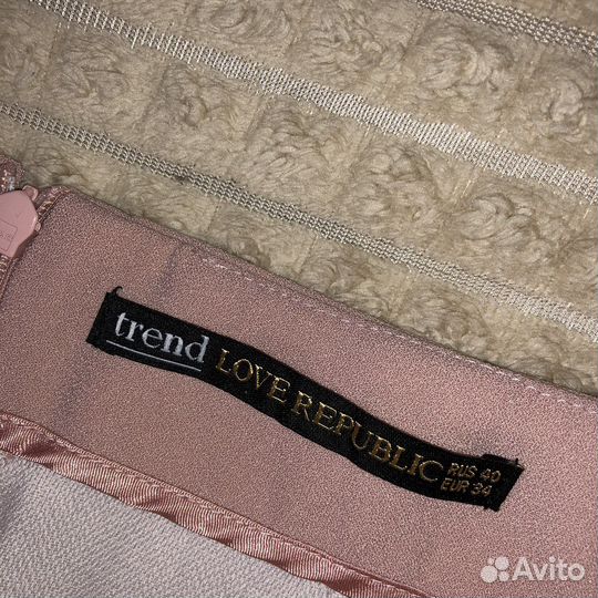 Юбка женская 40 размера