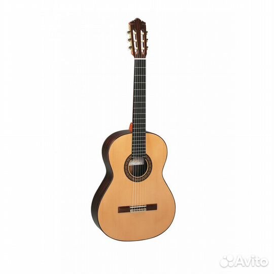 Гитара классическая Perez Cedar 650 4/4