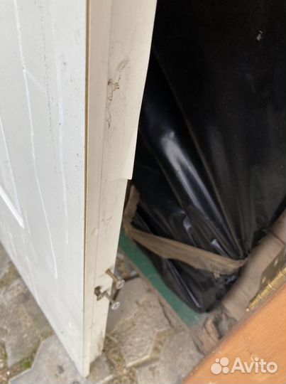 Двери в ванную и туалет бу