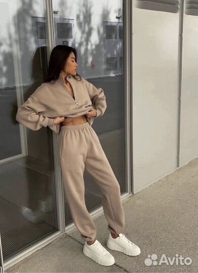 Спортивные костюмы