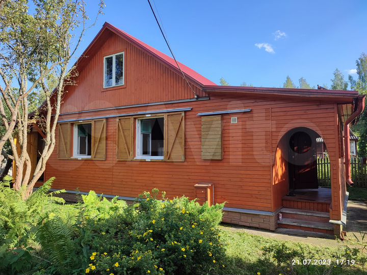 Дача 100 м² на участке 6 сот.