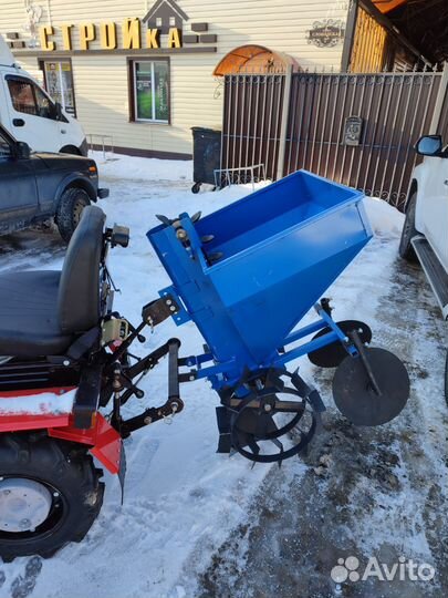Картофелесажалка к мини трактору