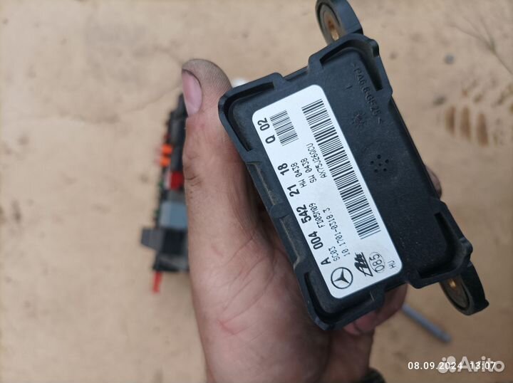 Датчик ускорения MercedesA0045422118