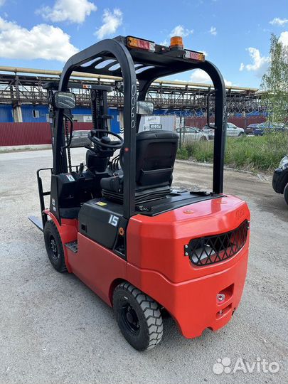 Вилочный погрузчик EP Equipment CPCD15T8, 2023