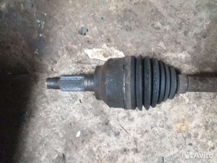 Привод левый Мазда 3 1.6 Z6 МКПП 2008г