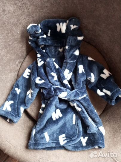 Шапочки, данный халатик на мальчика