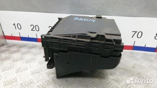 Блок предохранителей volkswagen tiguan 1 (ZAD14M10