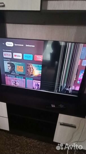 Телевизор TCL под ремонт или на запчасти