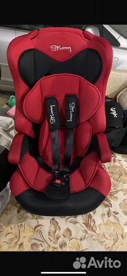 Автомобильное кресло