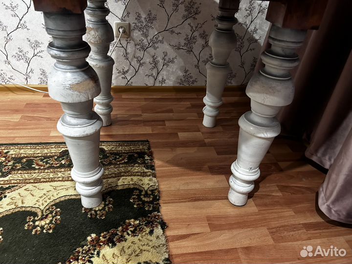 Стол старинный