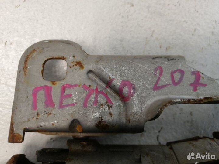 Рулевая колонка Peugeot 207