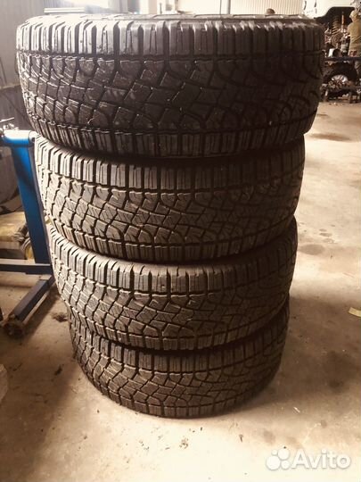 Pirelli Scorpion 325/55 R22