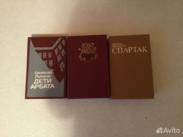 Книги, словари,Пушкин,Куприн, и др