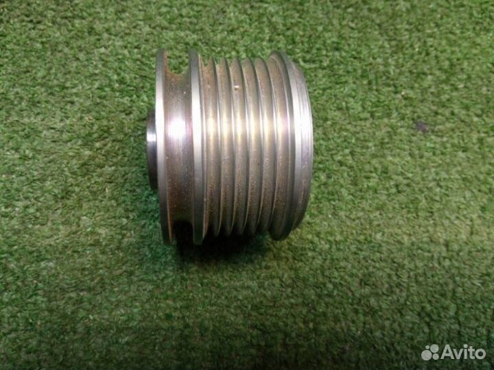 Ролик обводной Renault Logan 2004