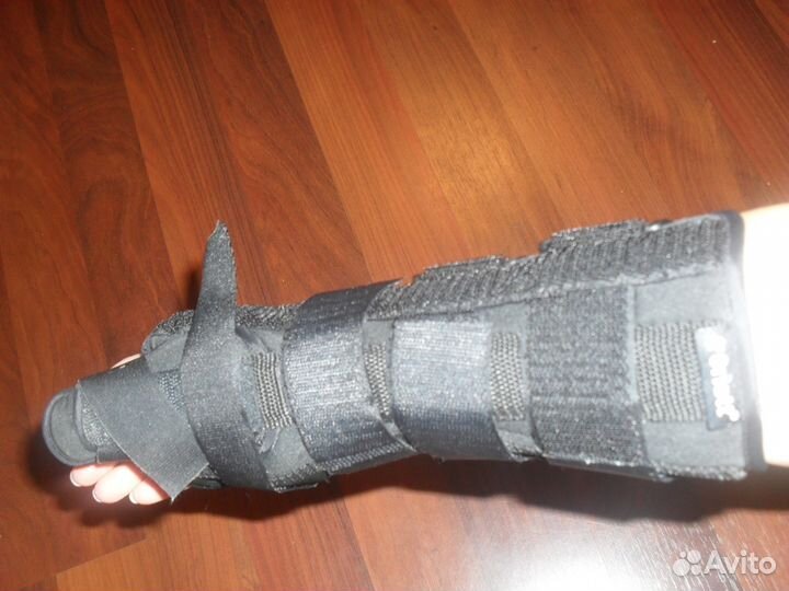 Ортез на лучезапястный сустав