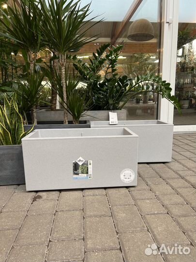 Уличные кашпо. Прямоугольные кашпо. Кашпо куб