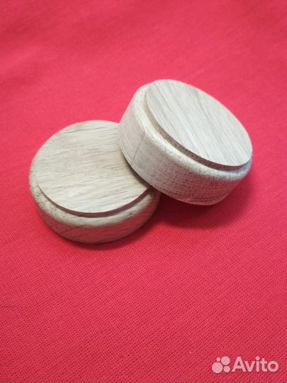 Подставка под миниатюру