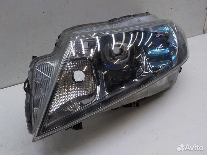 Фара левая Suzuki Vitara 2014