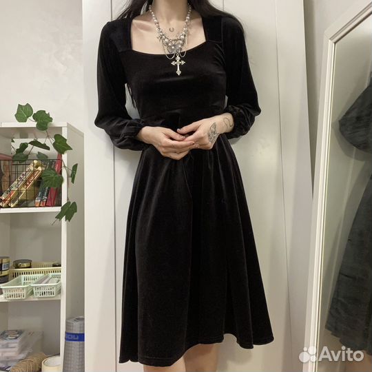Готическое вельветовое платье y2k